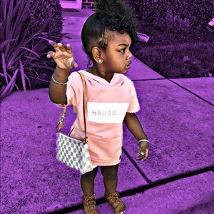 Meet your Posher, Georgia